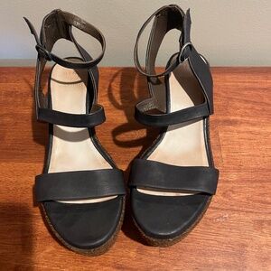 Coclico Leather Strappy Wedge Shoes Sandals 35.5 EU Sz 5 US